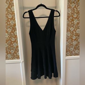 Alice + Olivia Simple Black Fit & Flare Dress, Ribbed Stretch Fabric. SZ 8.